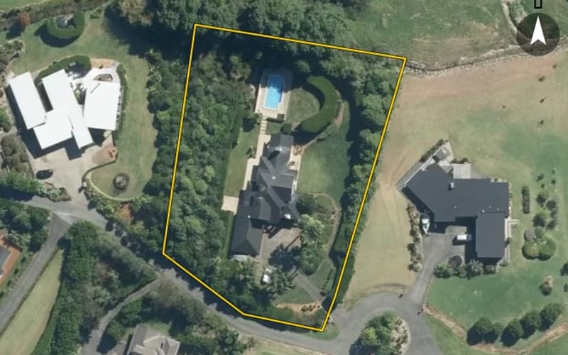 13D Tarata Court