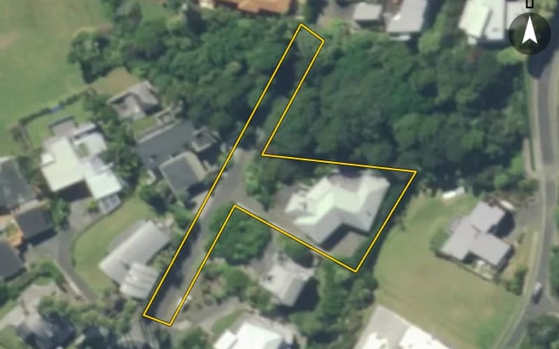 16 Highland Lass Place