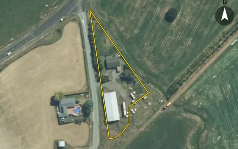 11 Brown Road