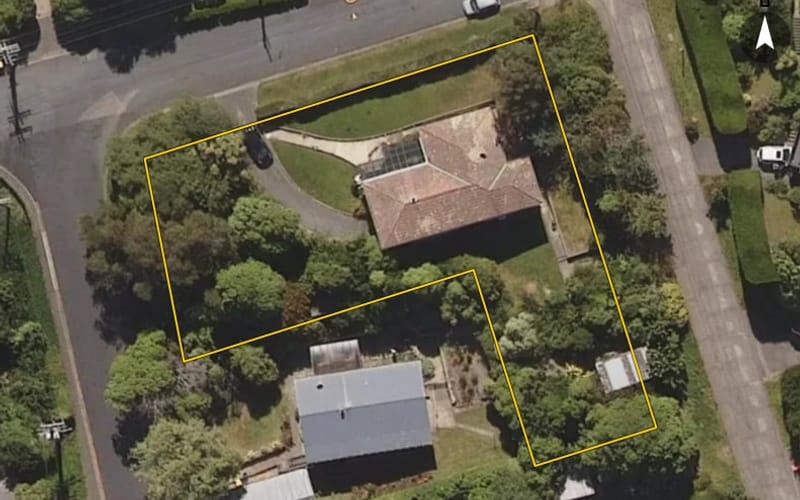 100 Manapouri Street