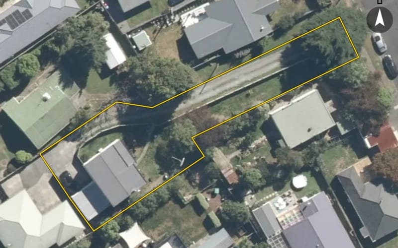 10 Bracken Street