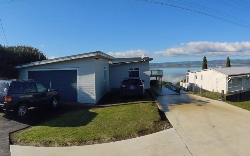 606 Hoturoa Street