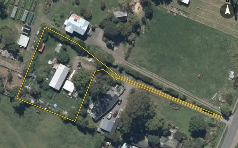 27 Western Valley Road