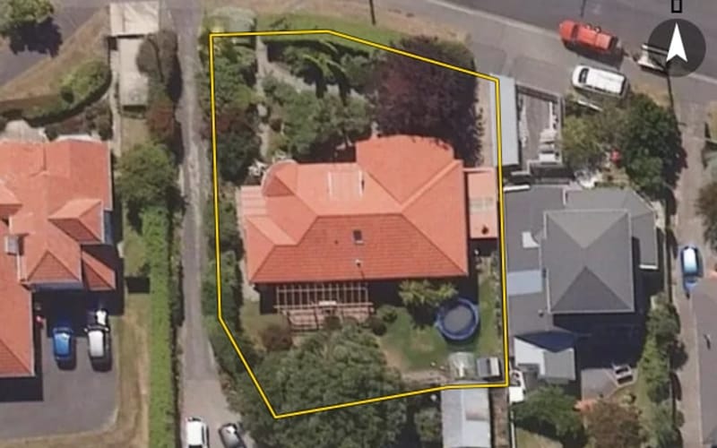 17 Rewa Street