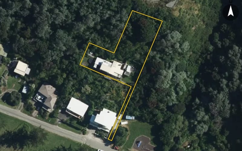 35 Makorori Beach Road