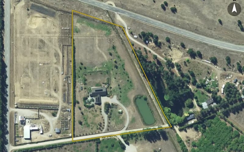 448 Letts Gully Road