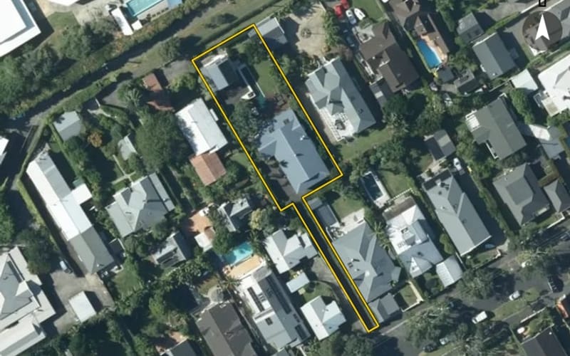 8A Ascot Avenue