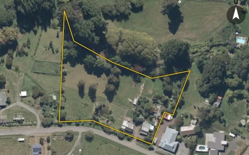 21 Takamatua Valley Road