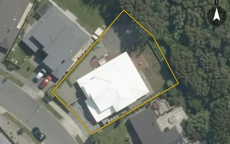 7 Crompton Avenue