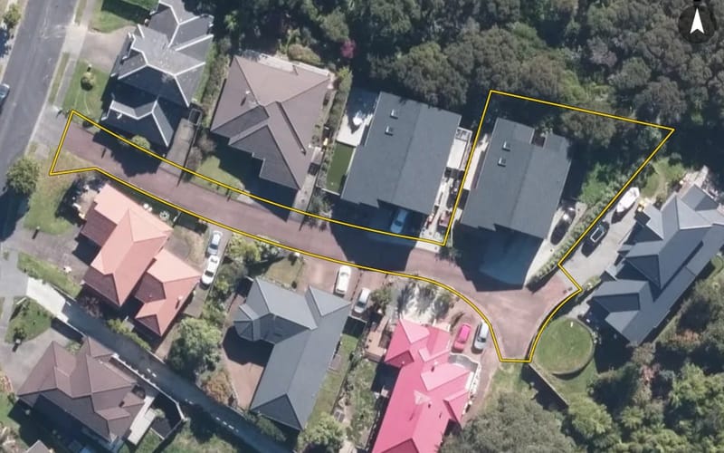 24 Lorikeet Place