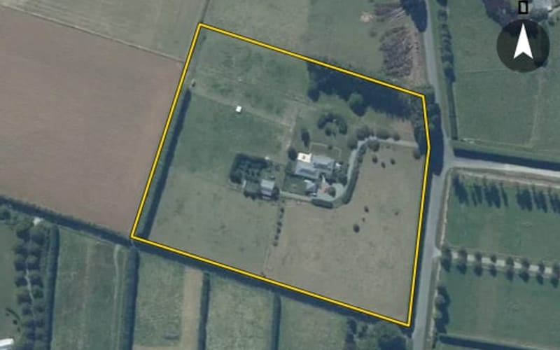 52 Voss Road