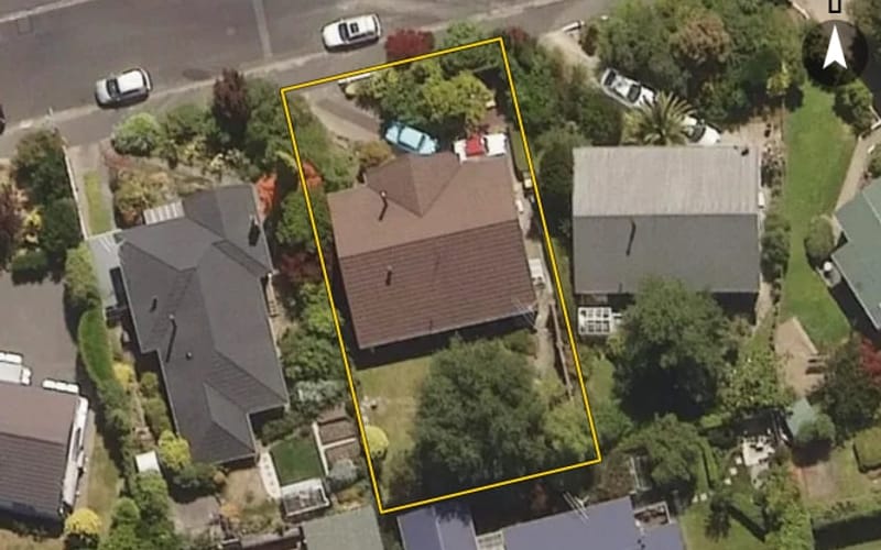 41 Pioneer Crescent