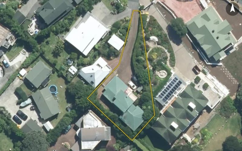 11 Gray Crescent