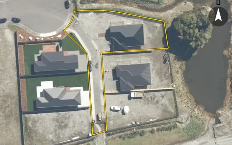 10 Hinau Crescent