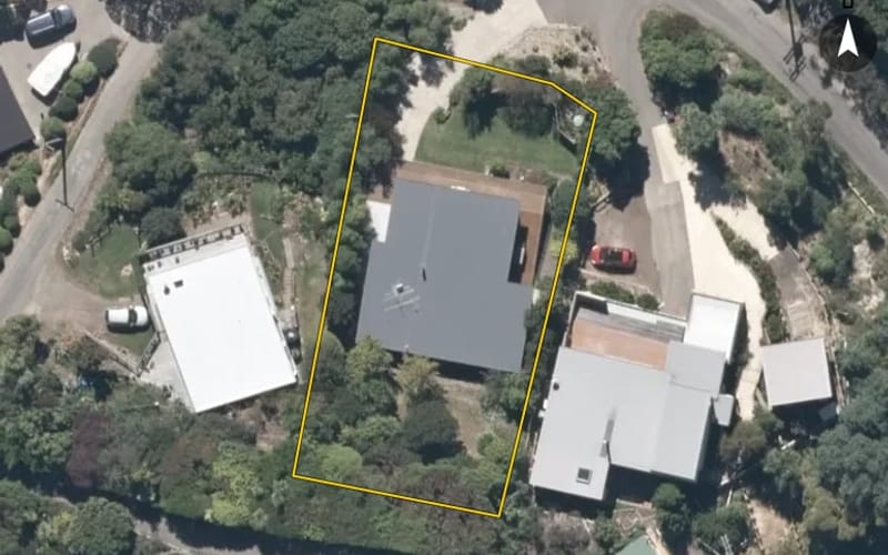 11 Kingfisher Road