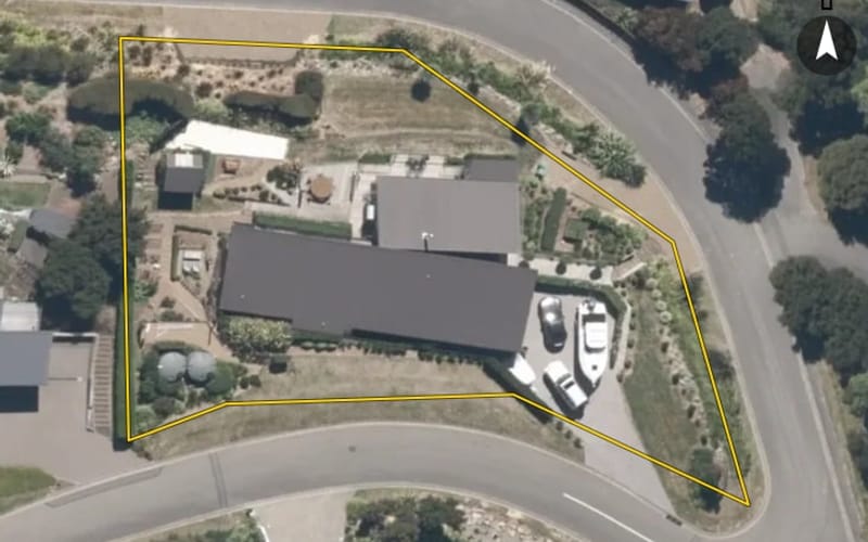 2 Lushingtons Bay Road