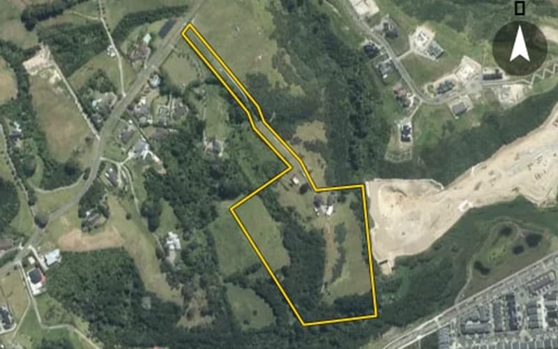 128 Vaughans Road