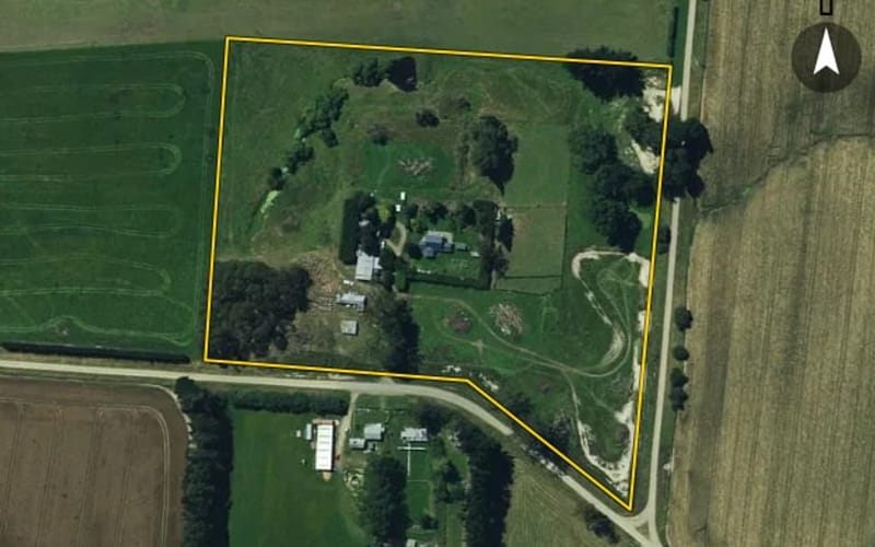 237 Rattrays Road