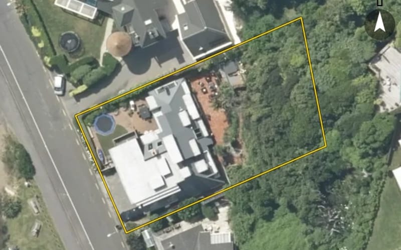 10 Moana Road
