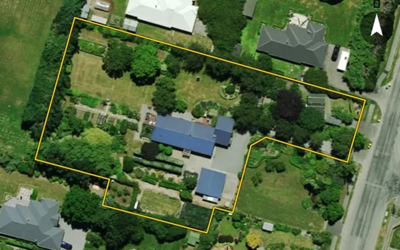 1305 Courtenay Road