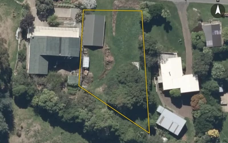 3 Holmes Bay Road