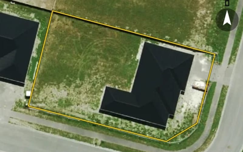 16 Merino Crescent