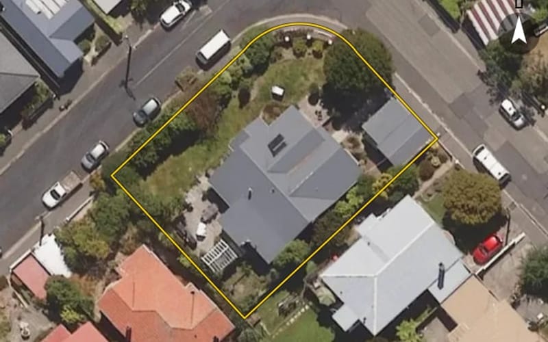 98 Blacks Road