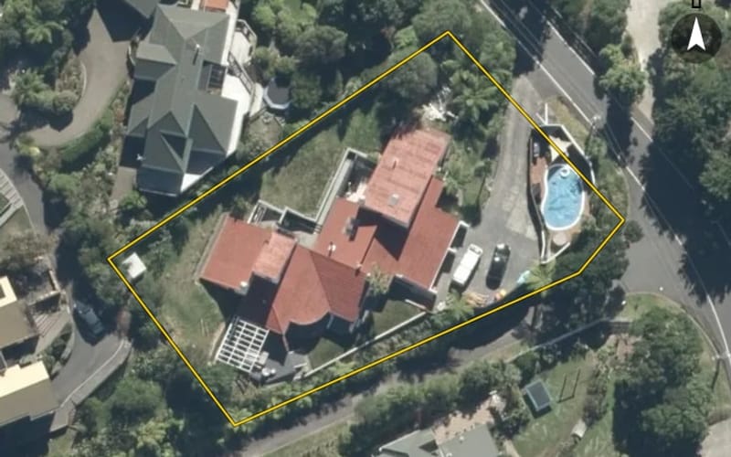 43 Pomare Road