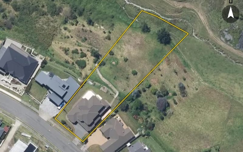 30 Lithgow Drive