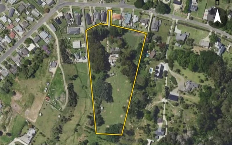 121 Valley Road