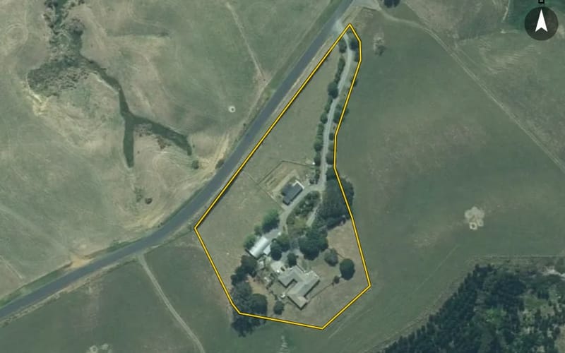 990 Churchill East Road