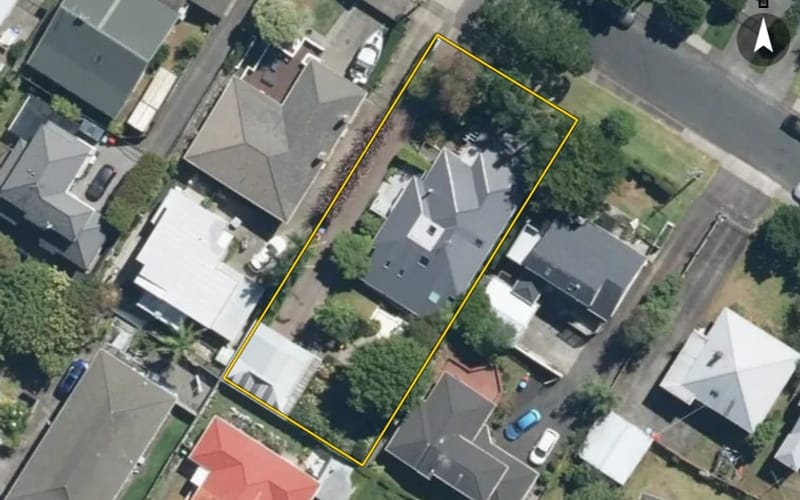 9 Kowhatu Road