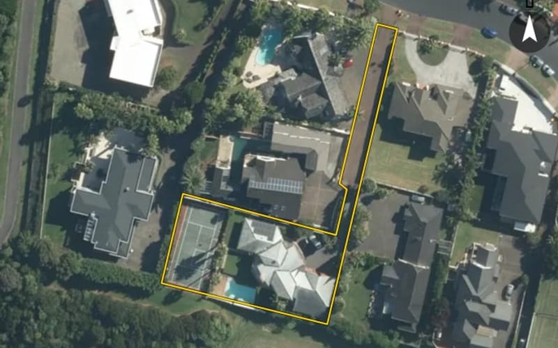 15 Manor Park