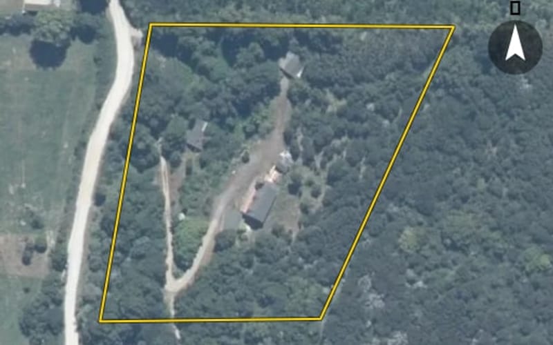 695 East Takaka Road