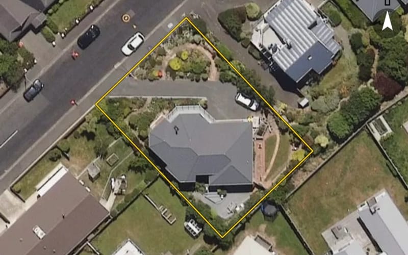 2 Harbour Heights
