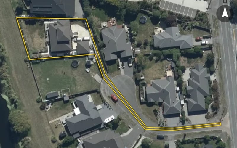 7 Riverside Lane