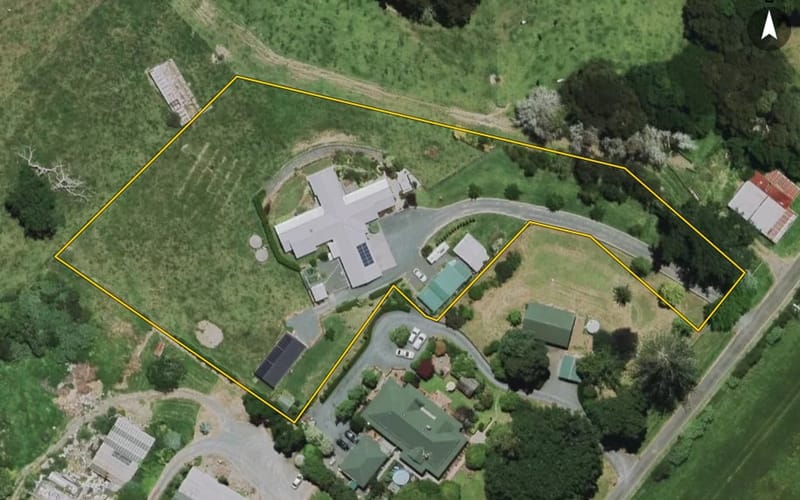 33 Lee Road