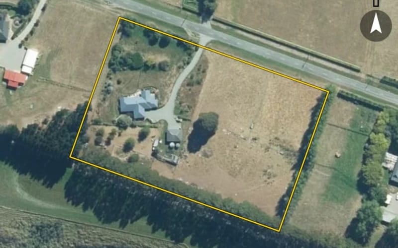285 Landsborough Road