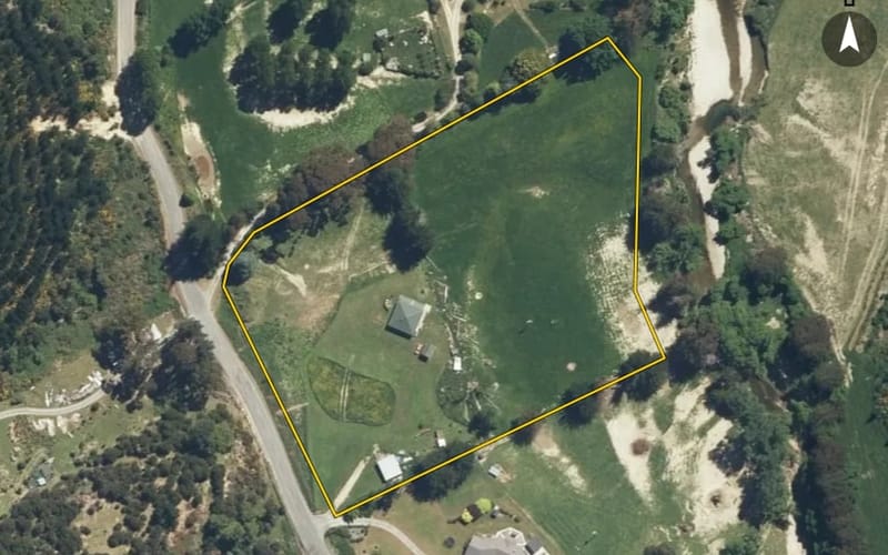 462 Onamalutu Road
