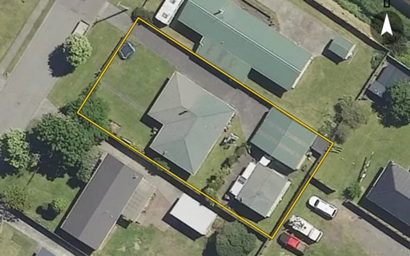 10 Moses Road