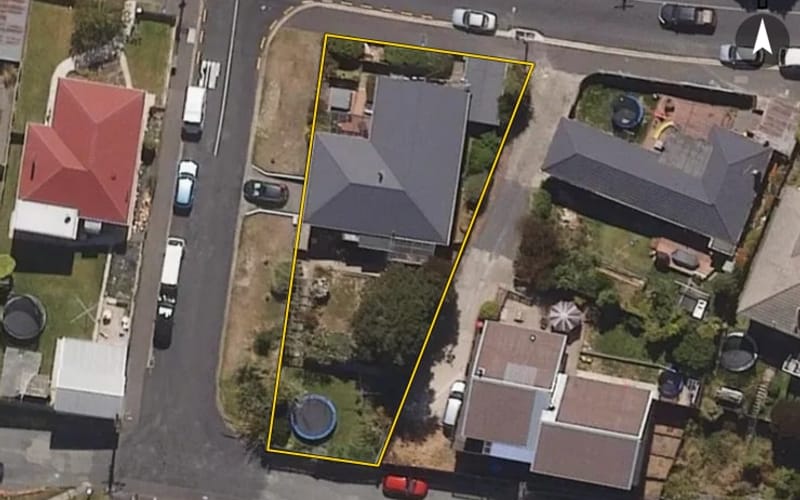 313 Kenmure Road