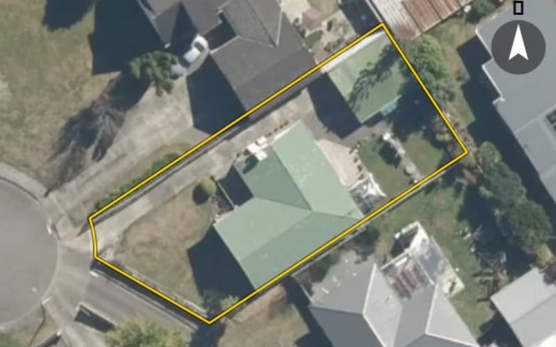 10 Maoribank Grove