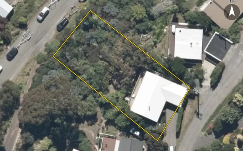 10 Bayview Crescent