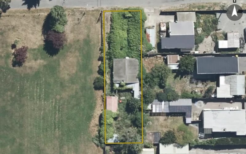 12 Rinaldi Avenue