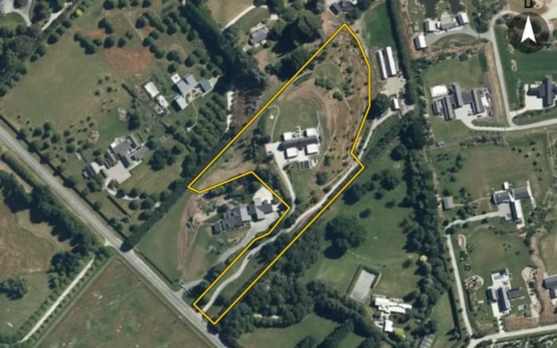 98 Domain Road