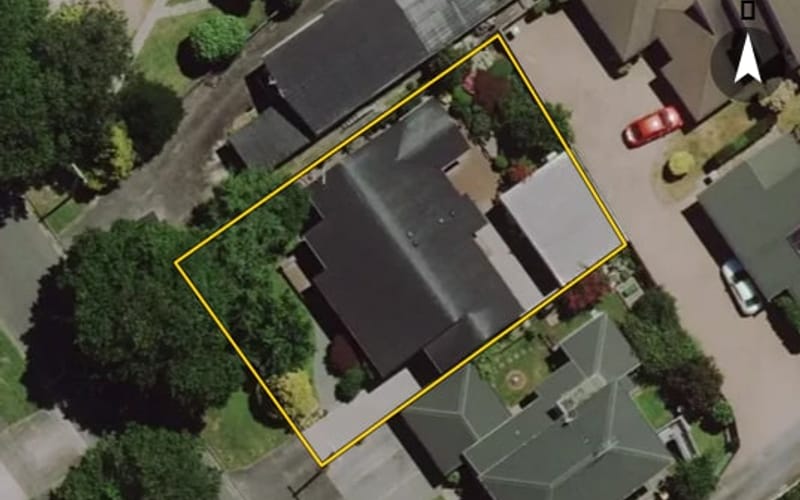 16 Clifton Road