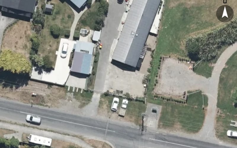 32 Woodend Beach Road