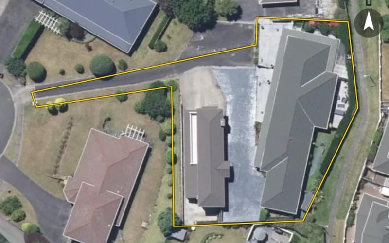 8 Lancewood Place