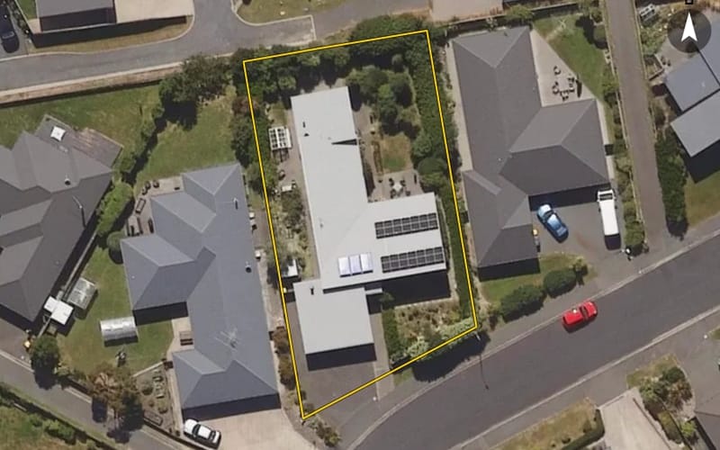 22 St Clair Close