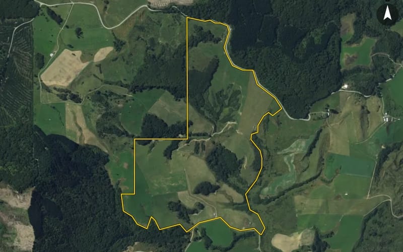 725 Grove Burn Road